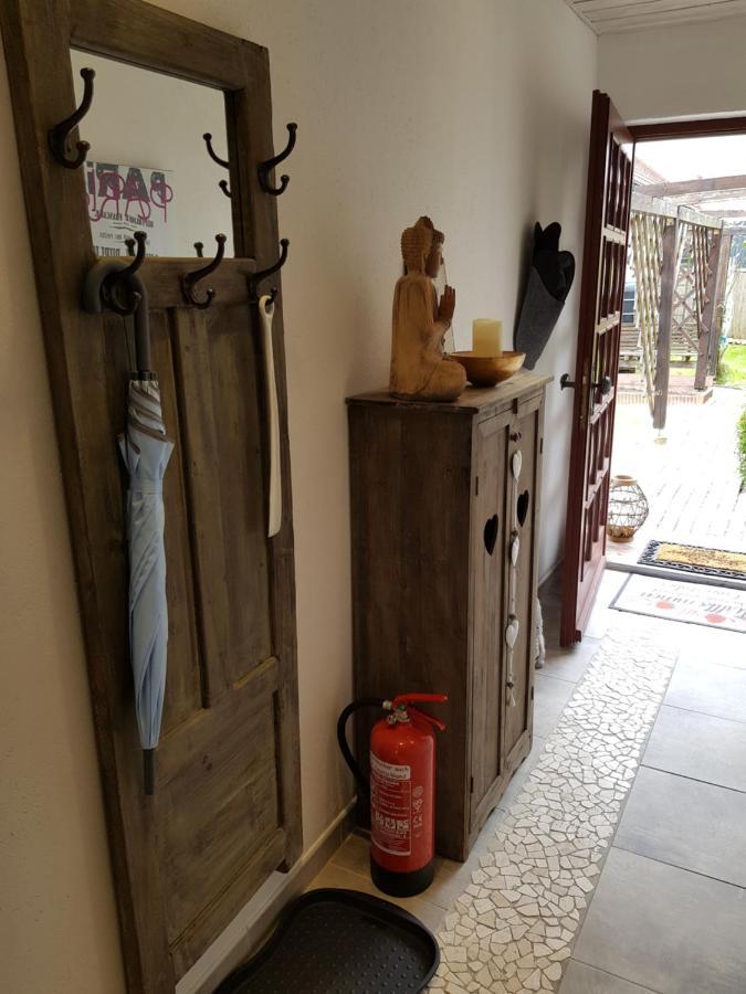 Gaeste Apartement Casa Luber Thalmassing  エクステリア 写真